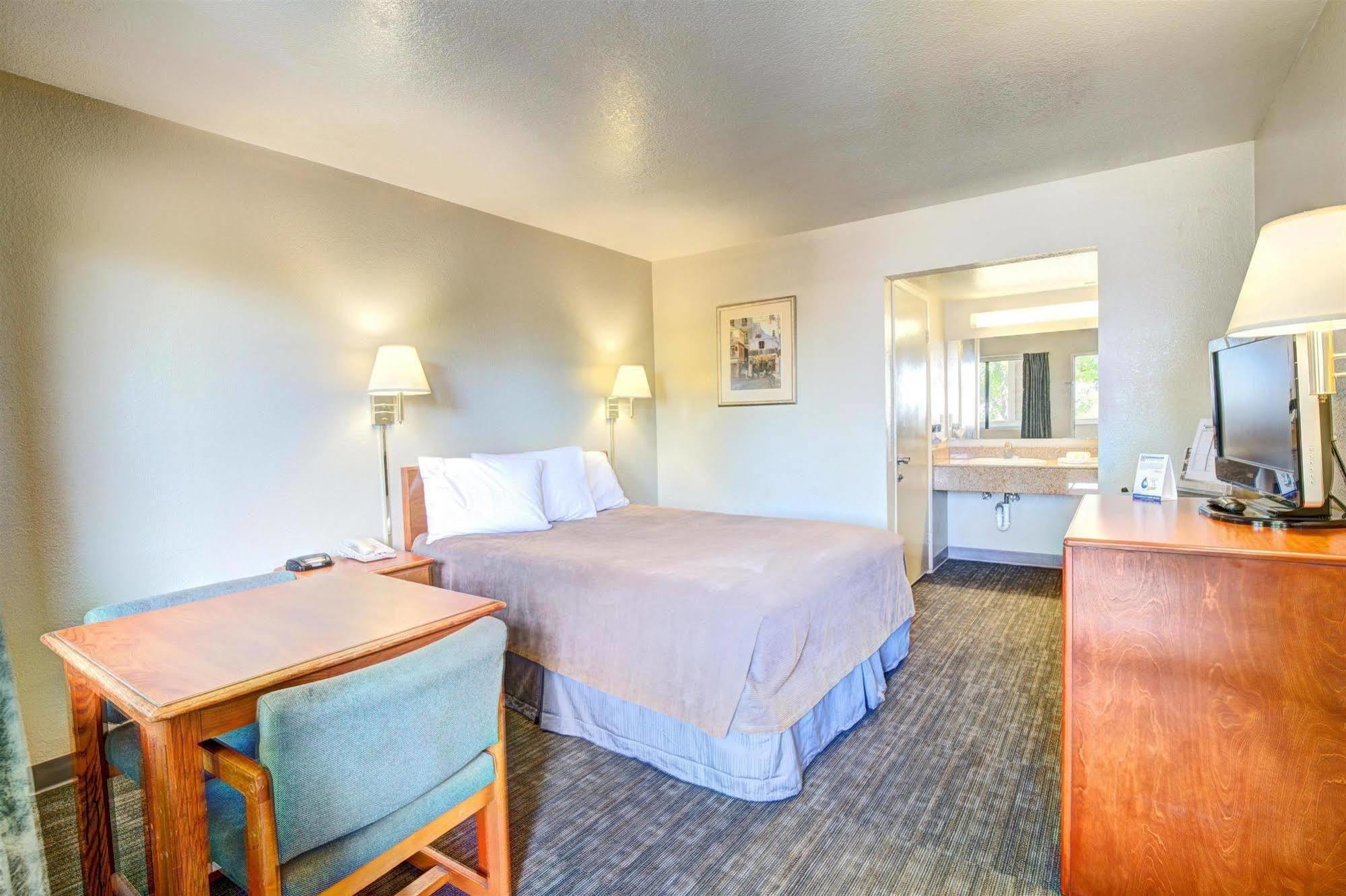 Good Nite Inn Redlands Exterior foto